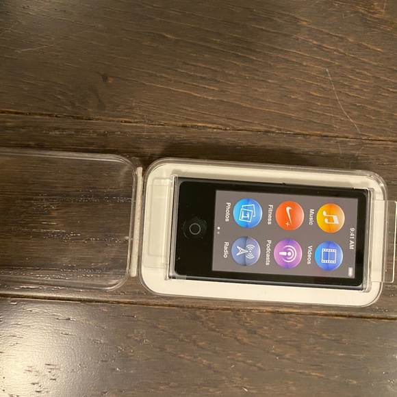 Apple IPod nano - Picture 3 of 5